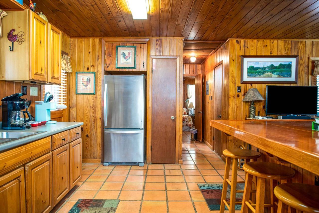 River Ridge Bandera Cabin Εξωτερικό φωτογραφία